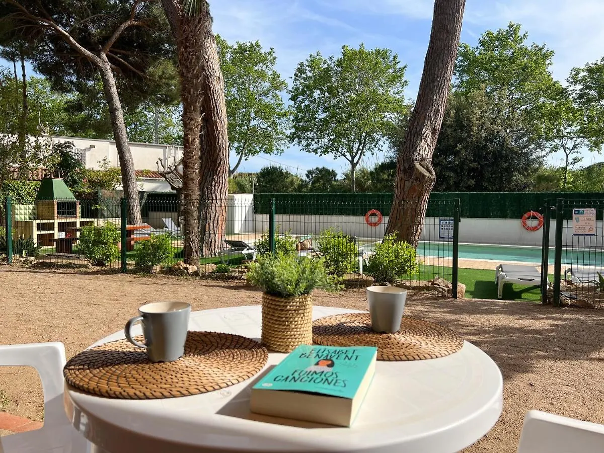Rvapartaments Benelux Castell-Castell-Platja d'Aro 0*,