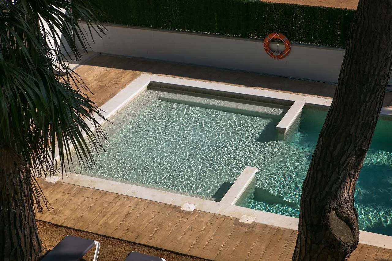 Rvapartaments Benelux Castell-Castell-Platja d'Aro