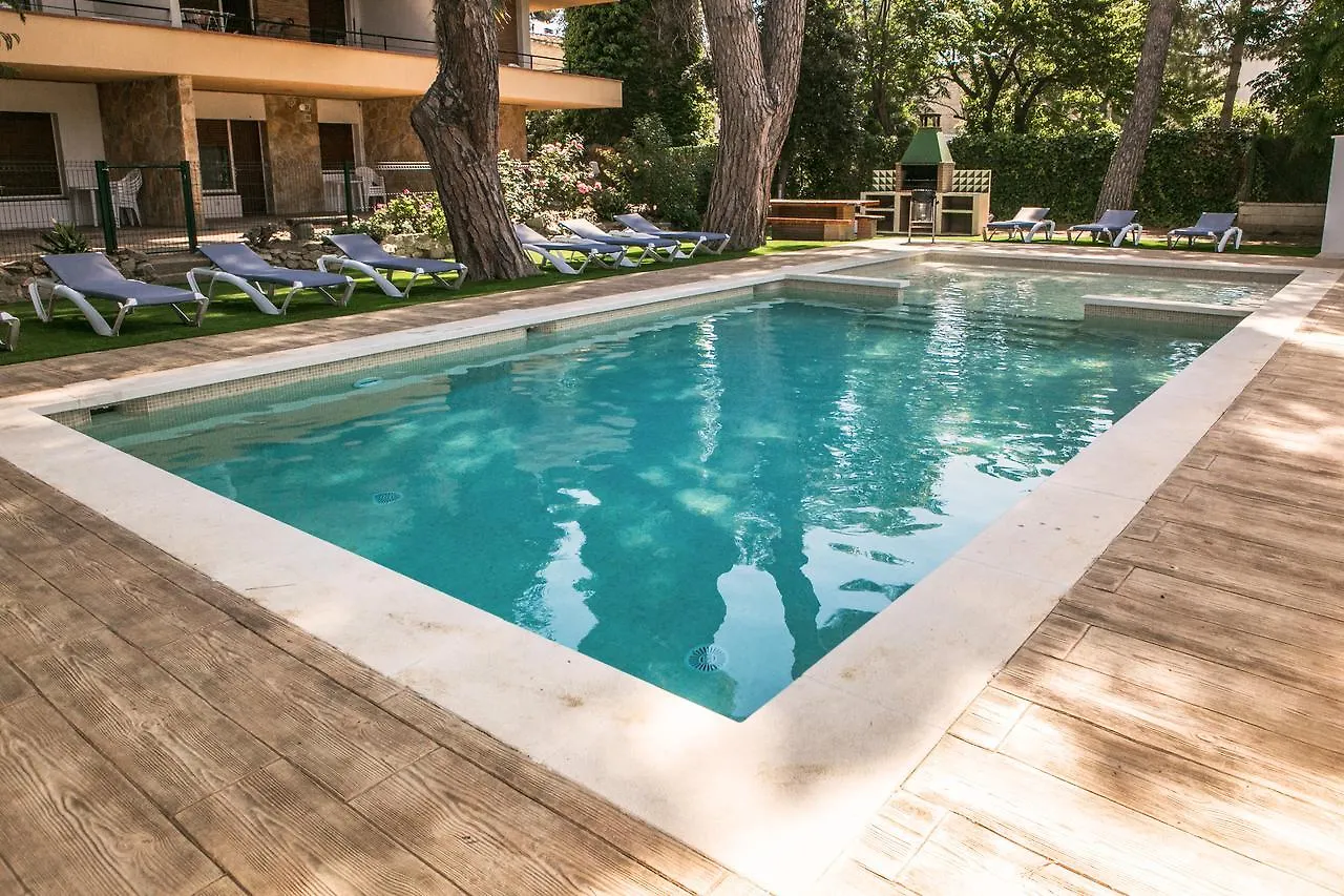 Rvapartaments Benelux Castell-Castell-Platja d'Aro 0*,