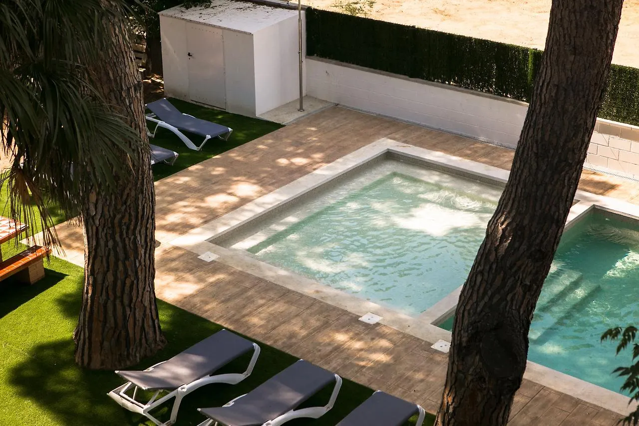 Rvapartaments Benelux Platja d'Aro